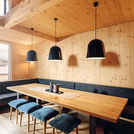 公寓 Zum Stubaier Gletscher - Wald 施图拜河谷新施蒂夫特