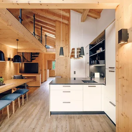 Zum Stubaier Gletscher *